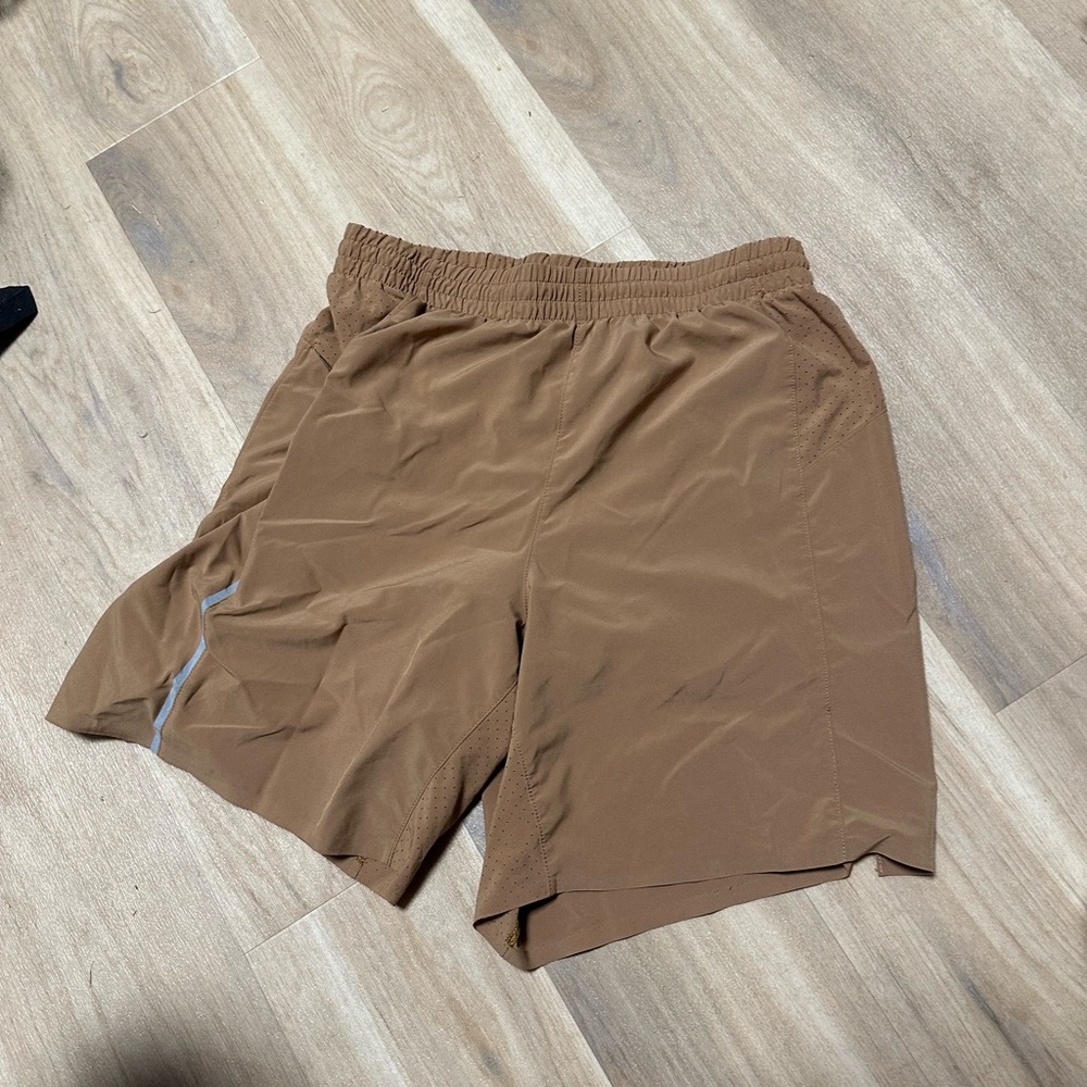 VRST athletic shorts
